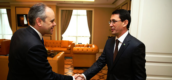 BÜYÜKELÇİSİ AMANLIYEV’İ KABUL ETTİ