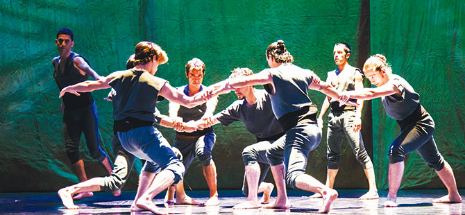 “Güldestan” Yeniden Sahnede