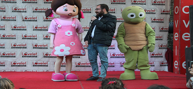 Lovelet Outlet ’te Minikler Niloya ile Buluşuyor