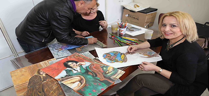 Kurs, ev hanımlarının resim yeteneğini açığa çıkardı