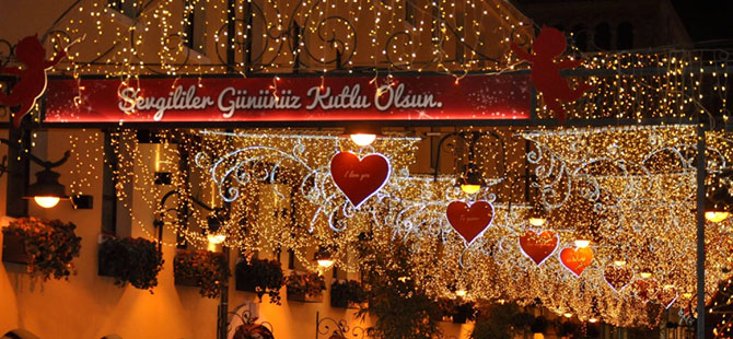 SEVGİLİLER GÜNÜ BULVAR AVM’DE BİR BAŞKA..!