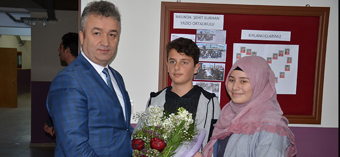 Başkan Topaloğlu Kariyer Günlerinde Gençlerle Buluştu