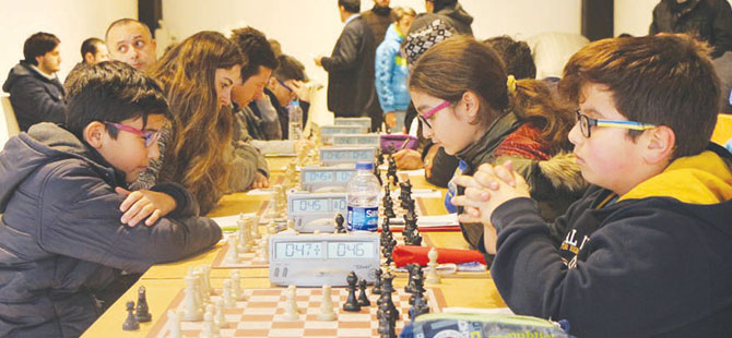 Lovelet Outlet ’te Satranç Turnuvası Final