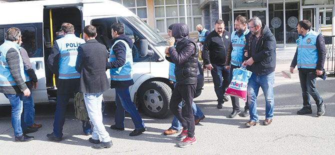 Samsun'da aranan 24 kişi yakalandı