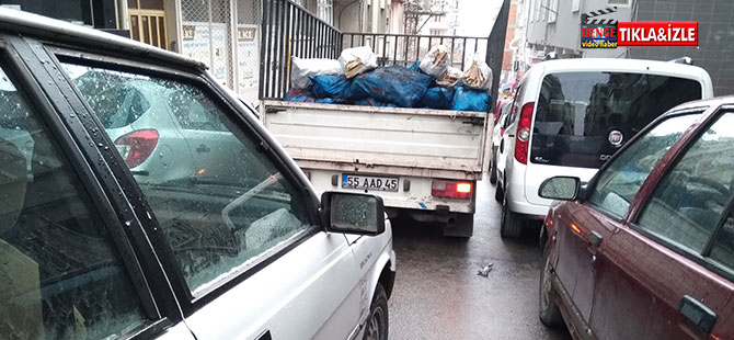 YOL ORTASINA BIRAKILAN ARAÇ TRAFİĞİ KARIŞTIRDI