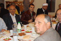 Yunanistan'dan selam var