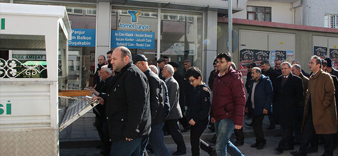 CHP Genel Başkan Yardımcısı Tezcan'ın acı günü