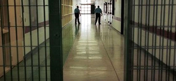 Uyuşturucu ticaretine hapis cezası