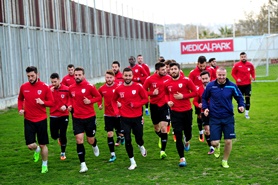 SAMSUNSPOR'DA HAZIRLIKLAR SÜRÜYOR