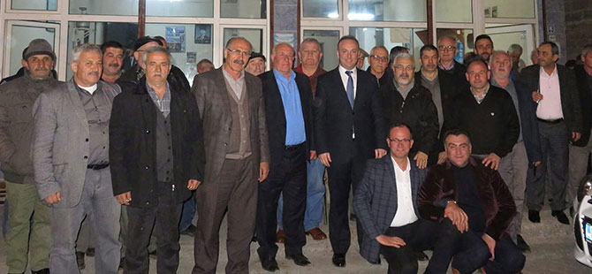 ''EVETÇİLER, ANAYASA DEĞİŞİKLİĞİNİ SAVUNAMIYOR''