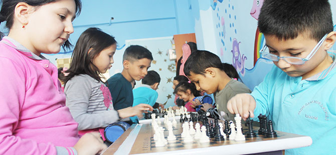 KAZIM ÖZDEMİR İLKOKULU’NDA HAREKET VAR