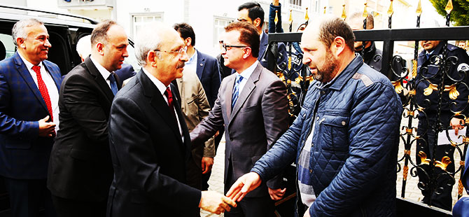 Kılıçdaroğlu'ndan şehit ailesine ziyaret