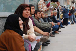 Kuyruk son güne kadar sürdü