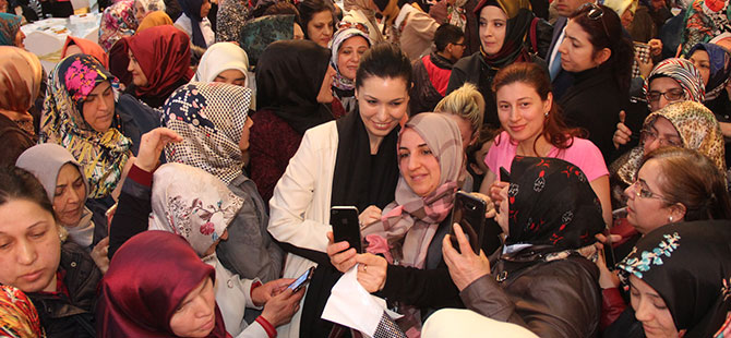 SÖYLEDİKLERİNE KENDİLERİ BİLE İNANMIYOR