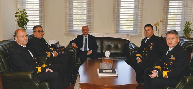 Komutanlar'dan Vali Şahine Ziyaret