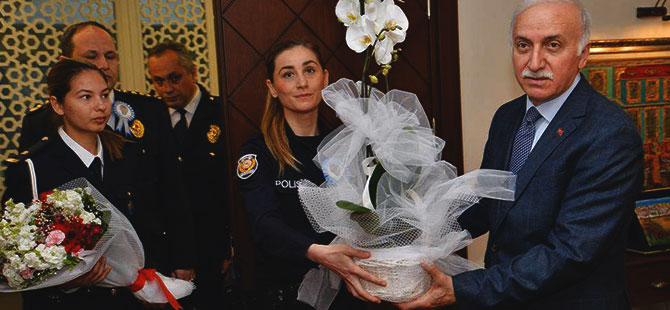 'ONURLU BİR MESLEK İCRA EDİYORSUNUZ'