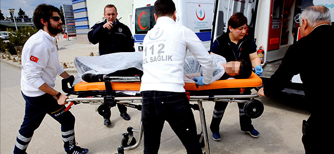 Ortaokul öğrencileri arasında bıçaklı kavga: 1 yaralı