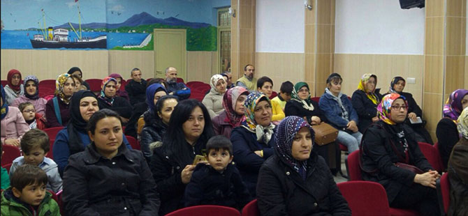 ARIBURNU İLKOKULUNDA VELİ EĞEİTİM SEMİNERİ
