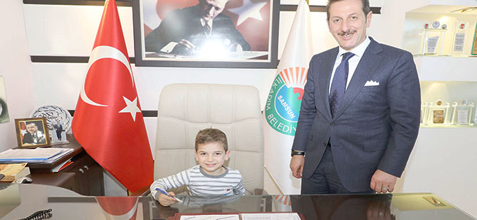 Başkan Tok, Koltuğunu Minik Çınar’a Devretti…