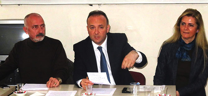 AKCAGÖZ: "MIZIKÇILIK YAPMIYORUZ, HIRSIZ KOVALIYORUZ"