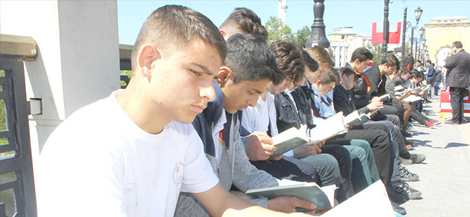 "Kitaptan Köprüler Kuruyoruz" projesi