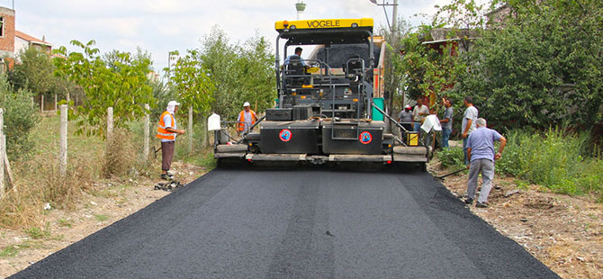 Bafra'da asfaltlama çalışmaları