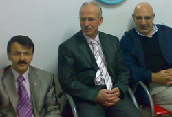 MHP köyleri geziyor