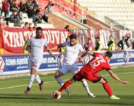 SAMSUNSPOR'DA KABUS BİTMİYOR