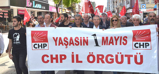 SAMSUN MİLLETVEKİLİ ZEYBEK 1 MAYISTA MEYDANDAYDI