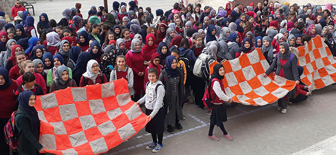 BİR BATTANİYE DE SENİN ELİNDEN OLSUN!