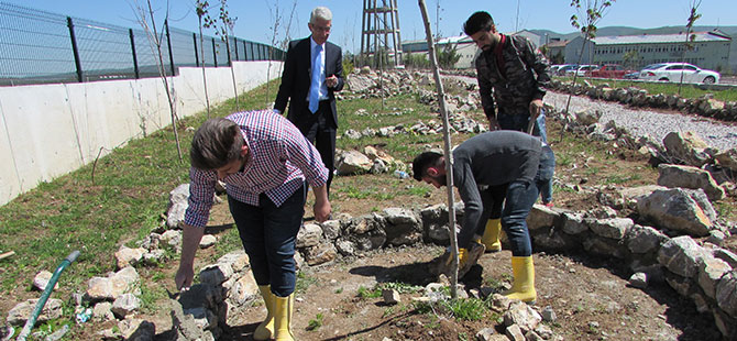 Kavak MYO öğrencilerine uygulamalı eğitim