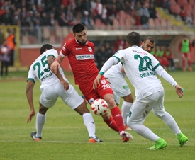 SON DAKİKA SEVİNCİ 1-0