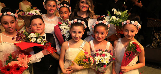 ILKADIM' IN MİNİK YILDIZLARINDAN  KONSER