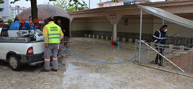 19 Mayıs Belediyesi Haşere ile Mücadeleye Başladı