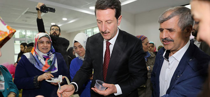 Derebahçe'de Görkemli Sergi Açılışı