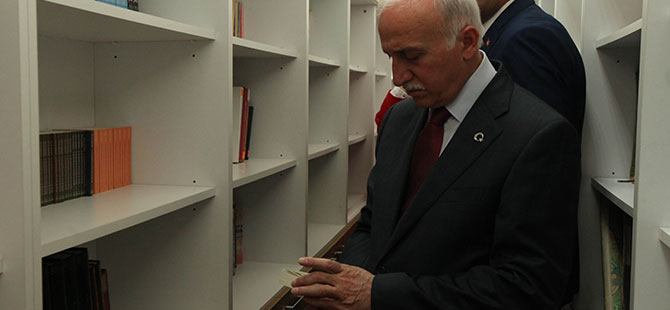 Atakum Anadolu İmam Hatip Lisesi kütüphanesi açıldı