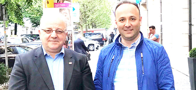 AKCAGÖZ, BERLİN'DE CHP'LİLERLE BULUŞTU