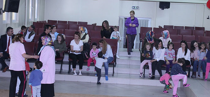 Çocuk Yuvası'nda mutlu anlar