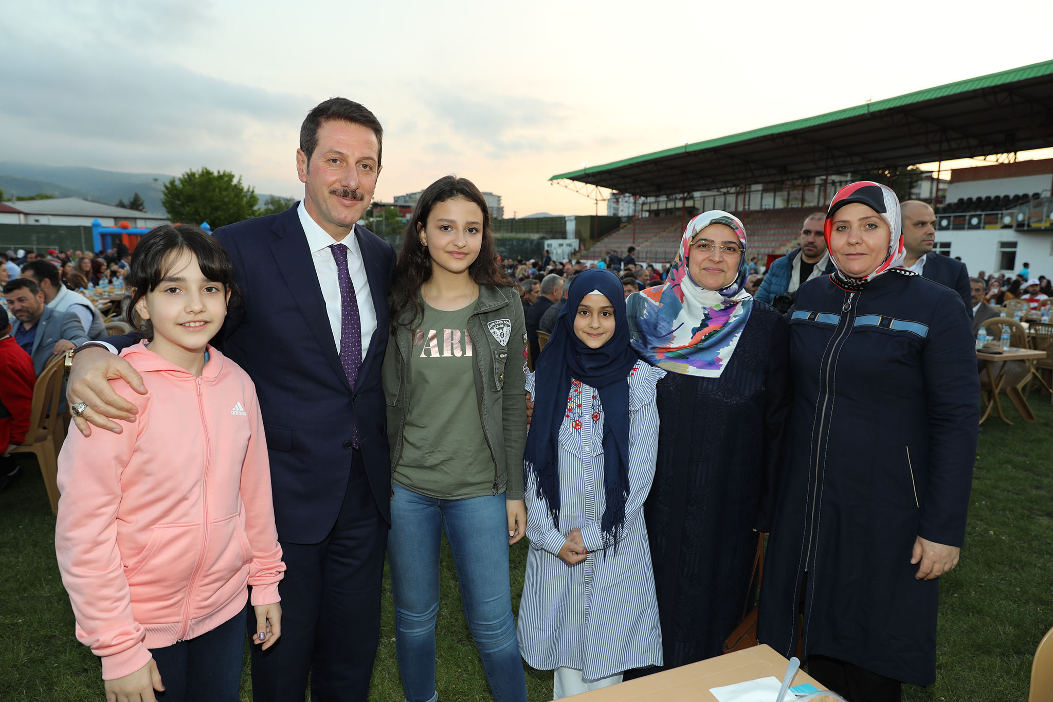 İlkadım Derebahçe Stadyumda Personelle Dev İftar