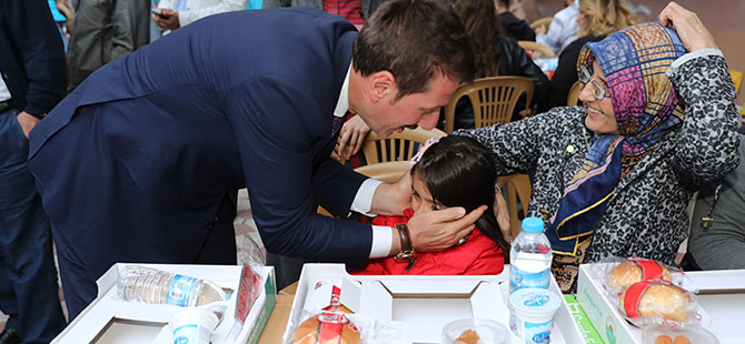 Gönüller Kuranla Ferahladı