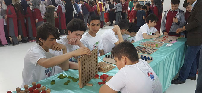 CANİK’TE 4006 TÜBİTAK BİLİM FUARI ŞENLİĞİ