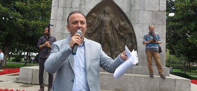 AKCAGÖZ: "BAHÇELİ, KENDİ TABANINDAN KORKUYOR"