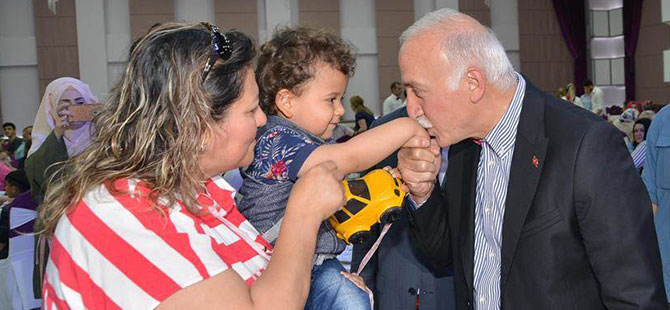 VALİ ŞAHİN,‘TÜM TÜRKİYE'YE ÖRNEK OLUYORSUNUZ'