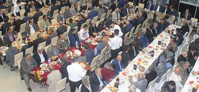 ÇARŞAMBA ZİRAAT ODASINDAN İFTAR