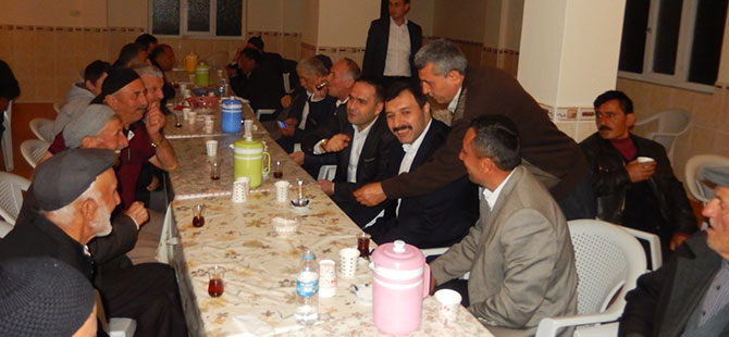 Milletvekili Kurt, köylülerle iftar yaptı