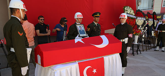 SON YOLCULUĞUNA UĞURLANDI