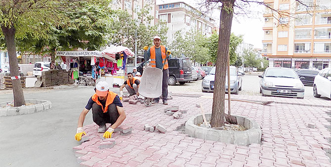 ATAKUM' DA YOL  ÇALIŞMALARI HIZLANDI