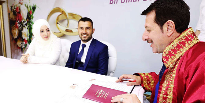  İlkadım Mutluluğun Adresi Oldu...