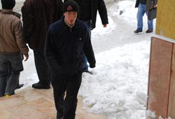 Kara bastı yakalandı