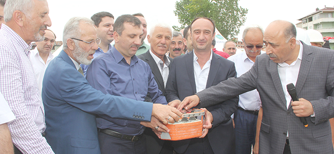 Kavak'ta 15 Temmuz Şehitler Camisinin Temeli Atıldı